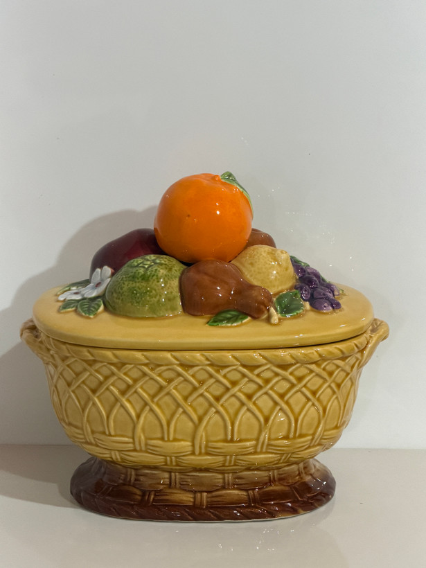 شکلاتخوری گلمیوه قدیمی پایه دار آنتیک